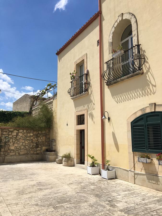 Le Fioriere Affittacamere E Casa Vacanze 라구사 외부 사진