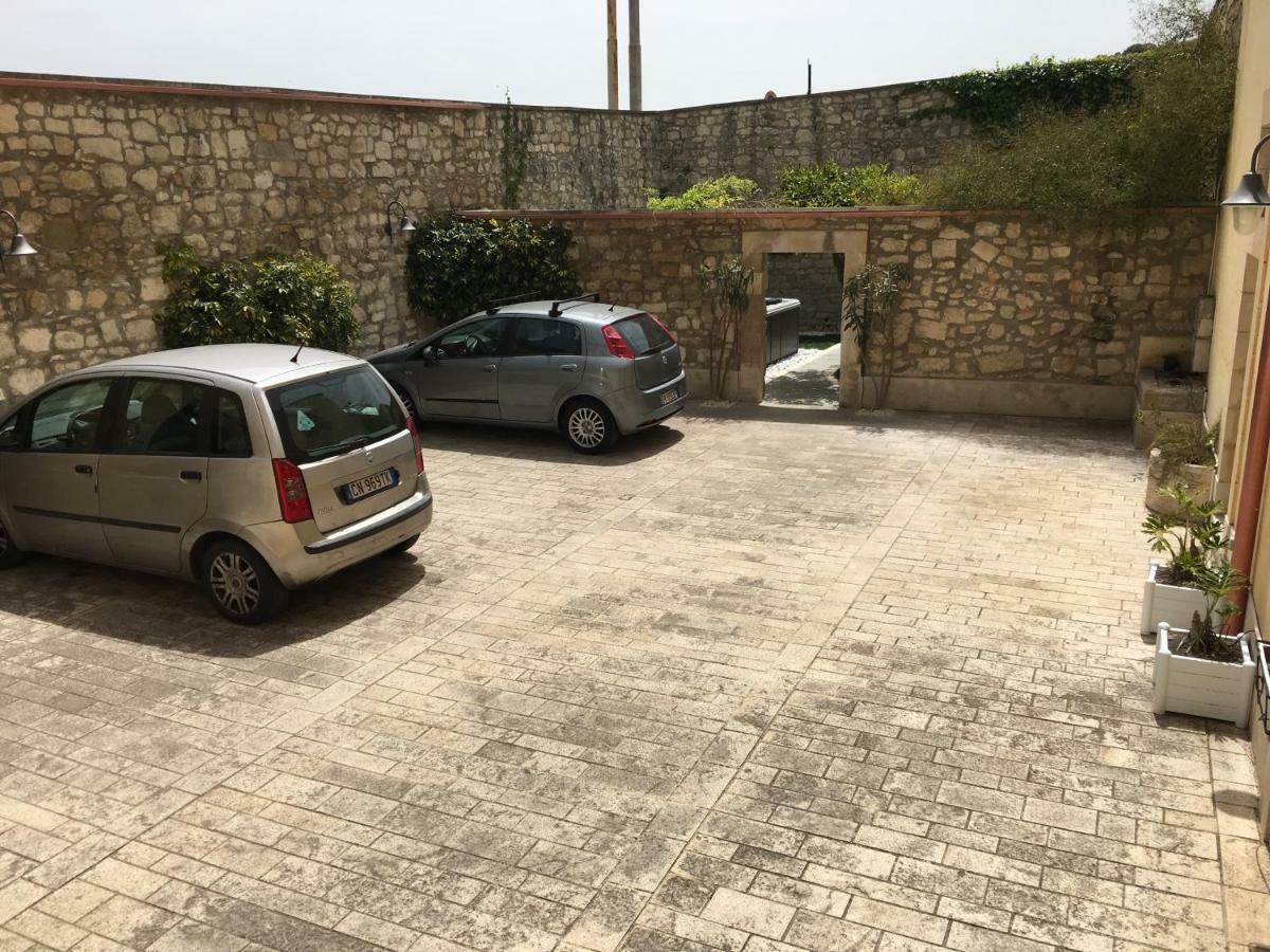 Le Fioriere Affittacamere E Casa Vacanze 라구사 외부 사진
